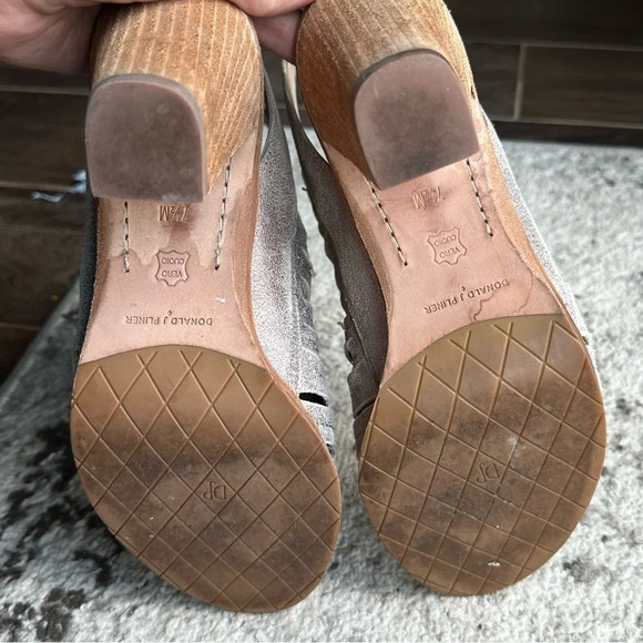 Donald J Pliner Caged Booties Kasia Light Beige Metallic- Women's Size 7.5 - Picture 13 of 16